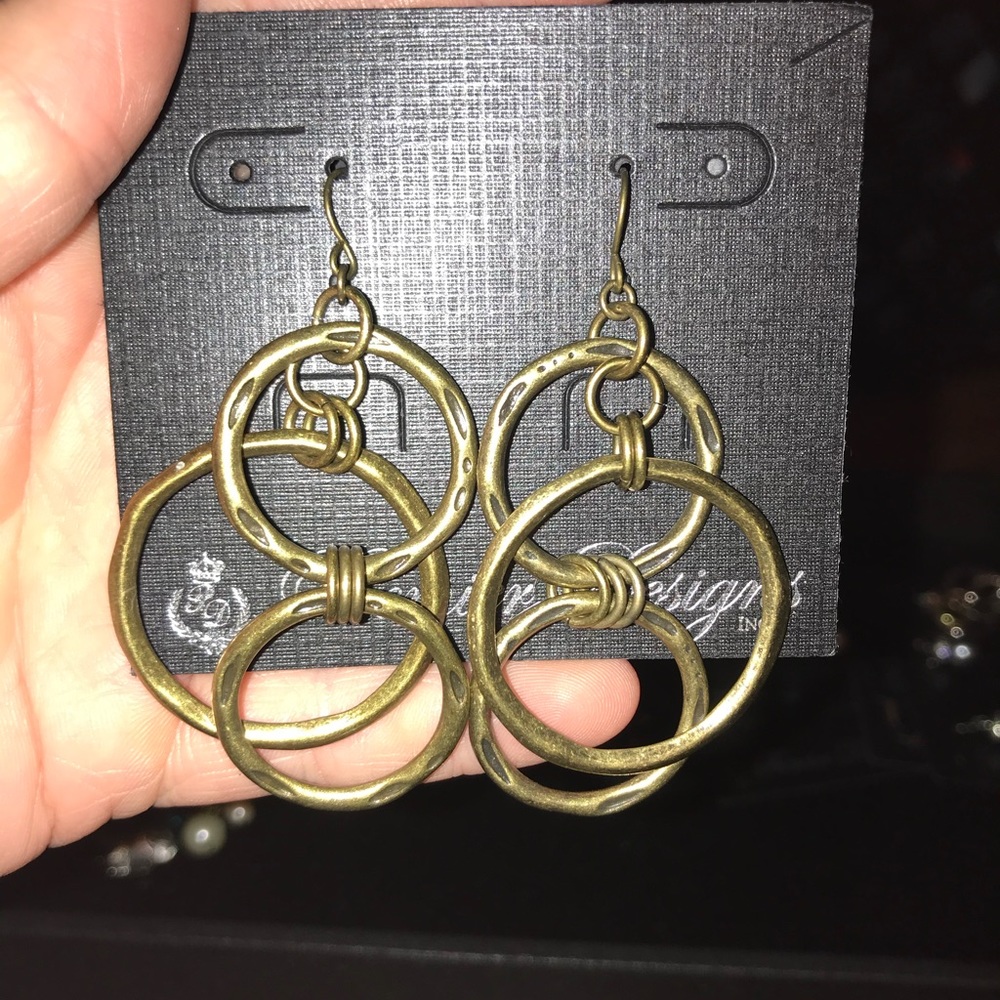 Premier Designs Multi Hoop earrings